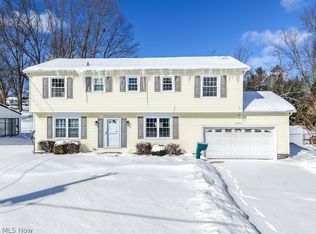 9408 Fairfield Dr, Twinsburg, OH 44087