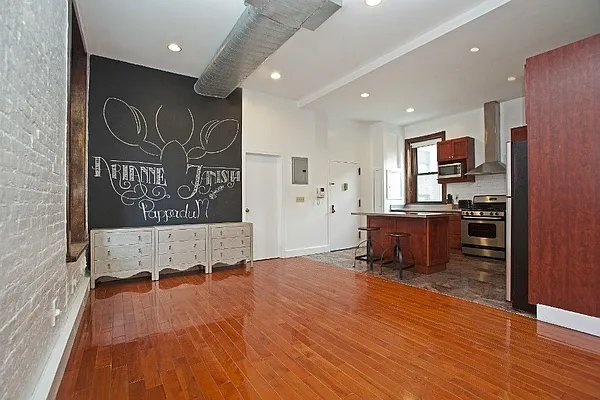 Rented by Jade Stone Real Estate Consulting | media 10