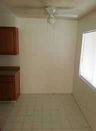 4th image of 916 Bishop Dr APT 2