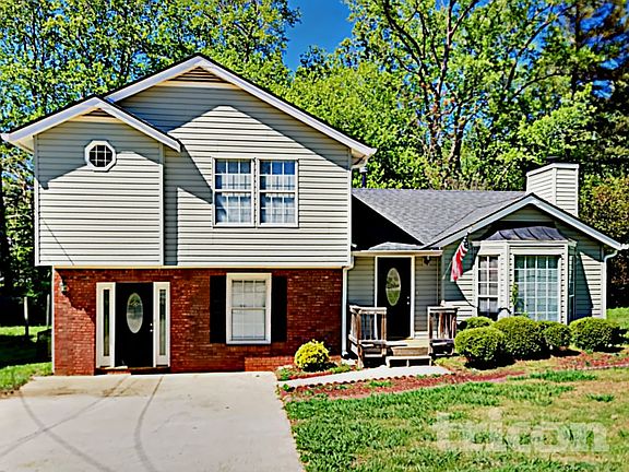 3rd image of 5530 Marbut Forest Way