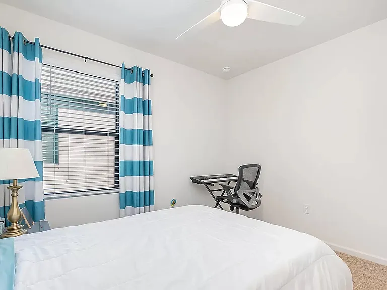 704 Acadia Ct SE — Photo 10