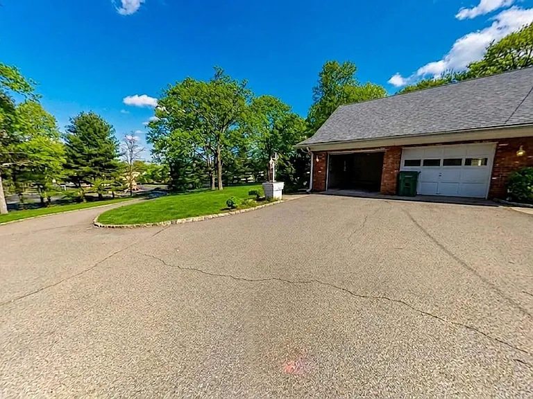 105 Powerville Rd — Photo 19