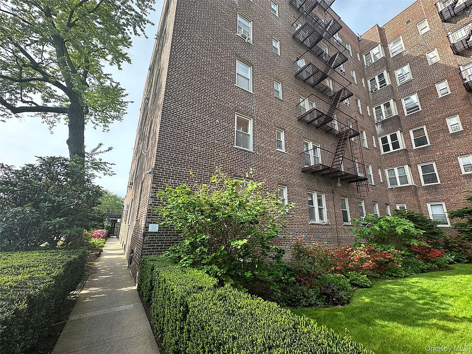 1st image of 8449 168th St APT 4S