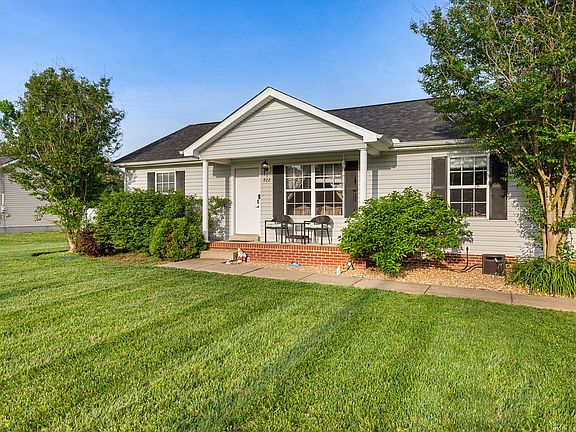 2nd image of 722 Eaglesham Dr