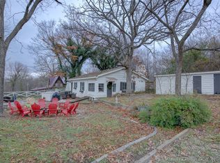 216 Basin St, Eucha, OK 74342