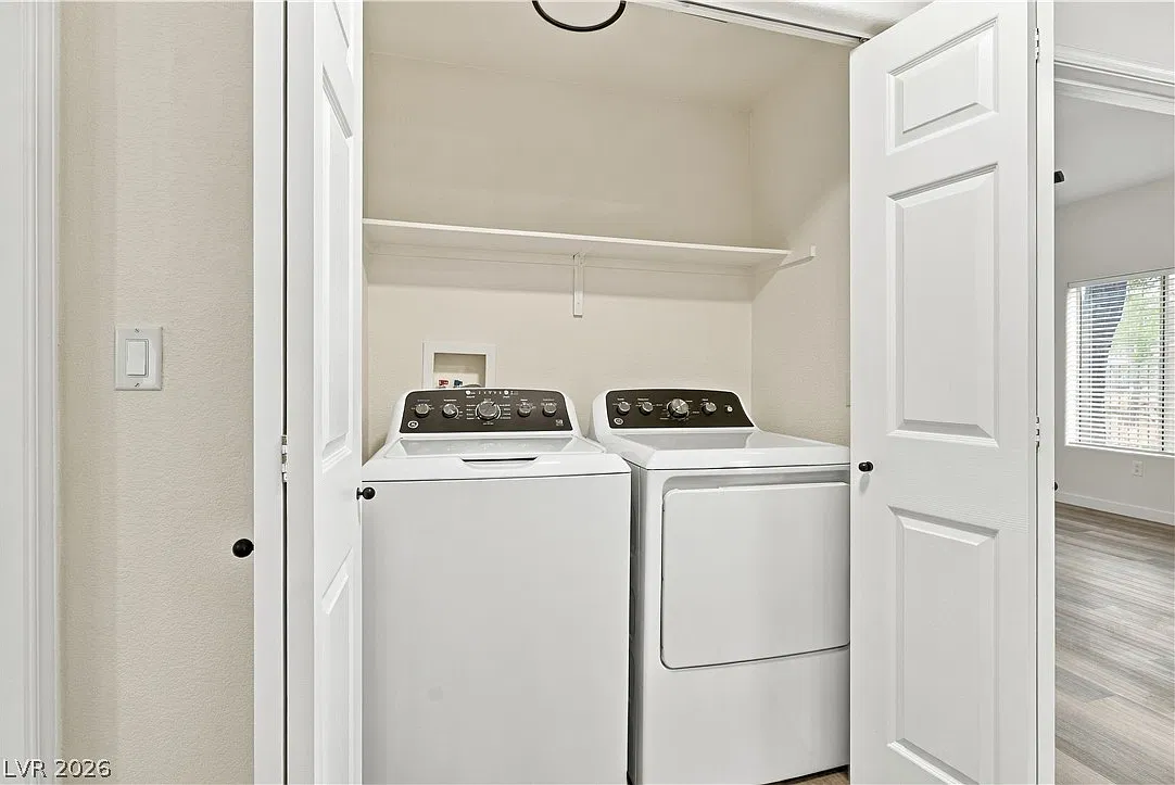 2 bed, 2.0 bath, 1024 sqft, $1,650 — Photo 4