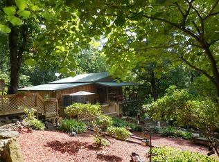 10209 Devils Den Rd, Winslow, AR 72959