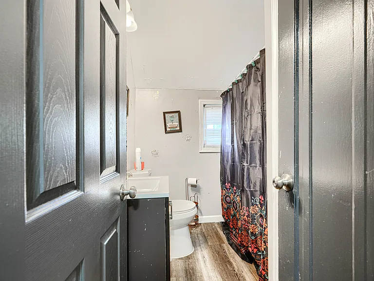 621 Radnor Ave — Photo 11
