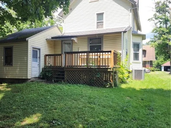 94 Clinton Ave, Waverly, NY 14892
