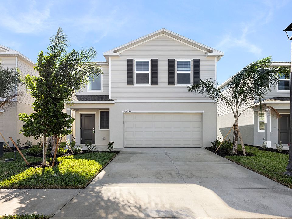 1st image of 19588 Fairhill Ct