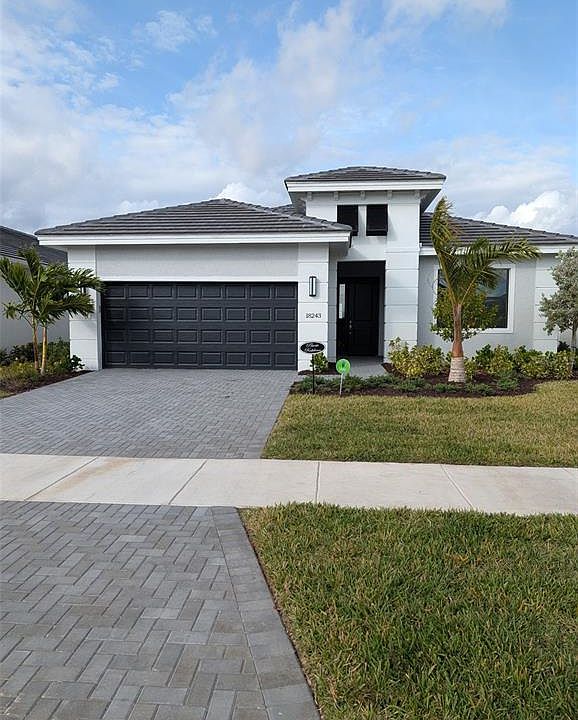 1st image of 18243 Rockport Pl