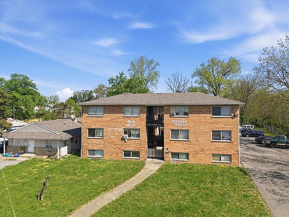 2nd image of 1928 Agler Rd