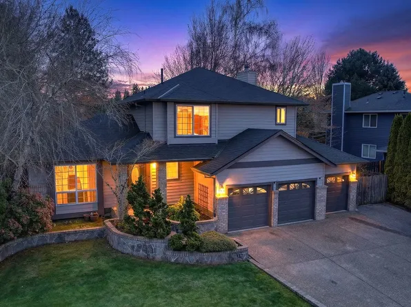 1548 SW North Star Loop, Troutdale, OR 97060