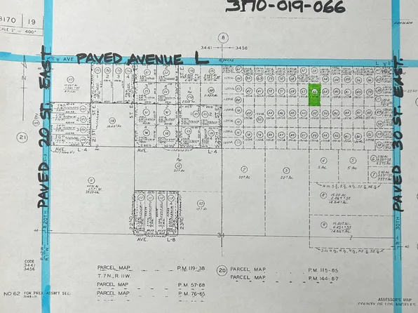 On L 2 Near 27th St E, Palmdale, CA 93552