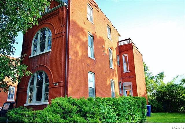 1st image of 1911 Geyer Ave
