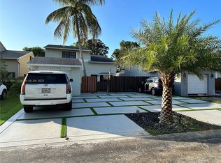 14724 SW 108th Ter, Miami, FL 33196