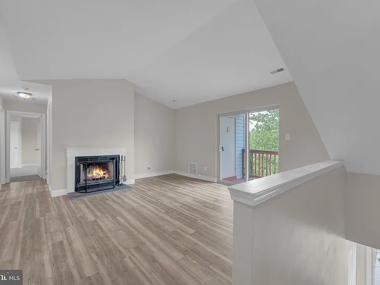 620 Covington Ct — Photo 4