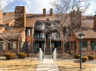 804 S Vance St E, Lakewood, CO 80226