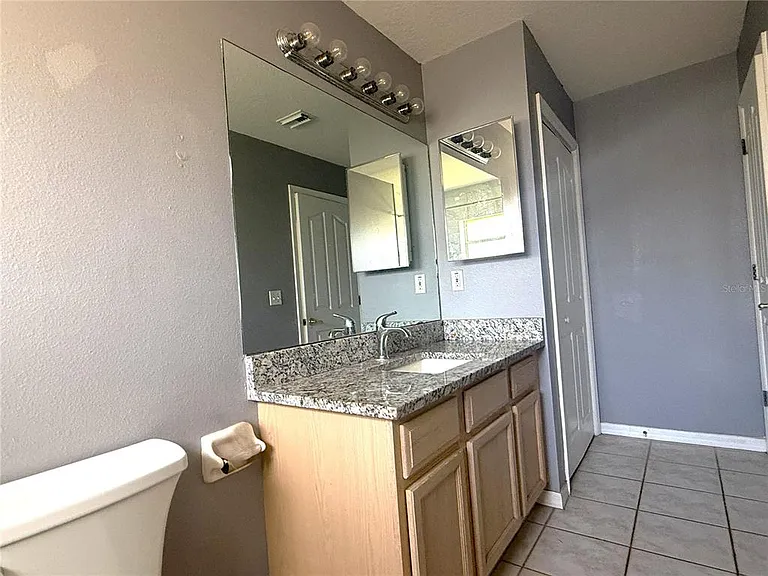 8839 Greenleaf Ct — Photo 19
