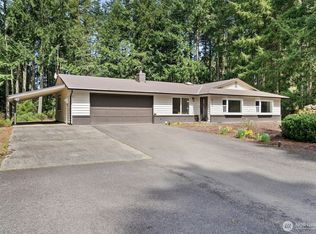 8710 Homestead Ave NE, Olympia, WA