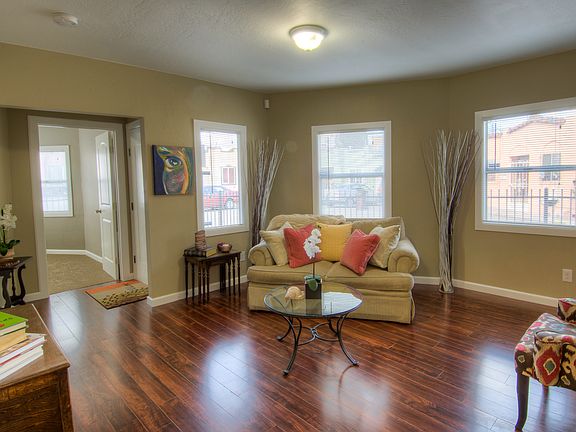 3rd image of 5751 Kingsley Cir