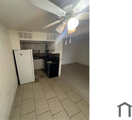 2nd image of 818 S 7th St APT 3