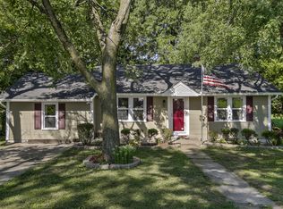 6904 Fulton Rd, Pleasant Valley, MO 64068