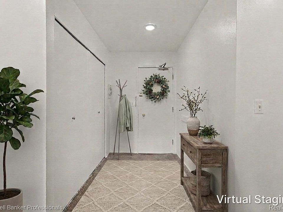 1st image of 207 Ballard St APT 101