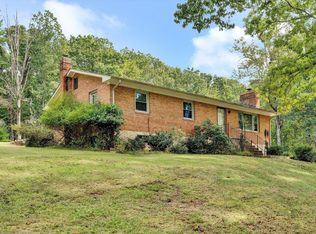 6804 Cotton Hill Rd, Roanoke, VA 24018