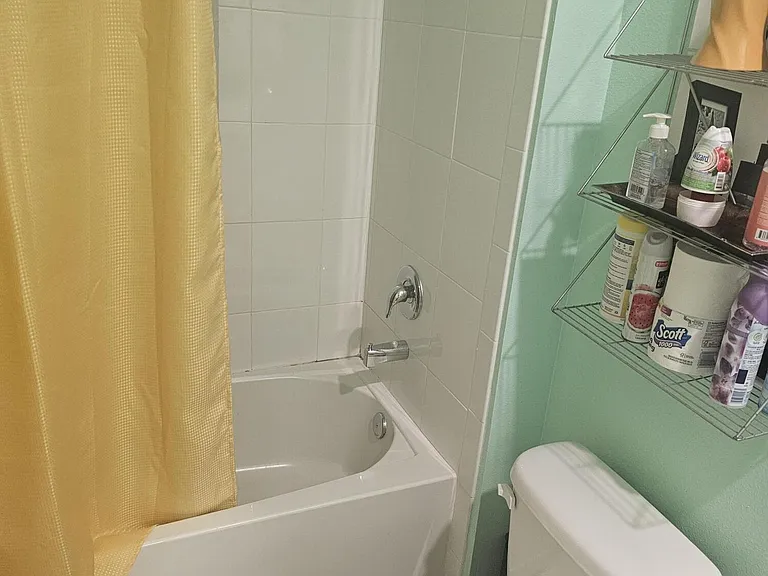 6038 NW Regent St — Photo 29