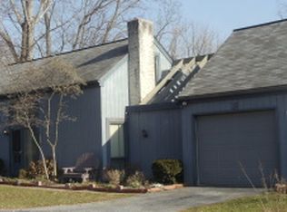 15 Karen Ct, Lititz, PA 17543