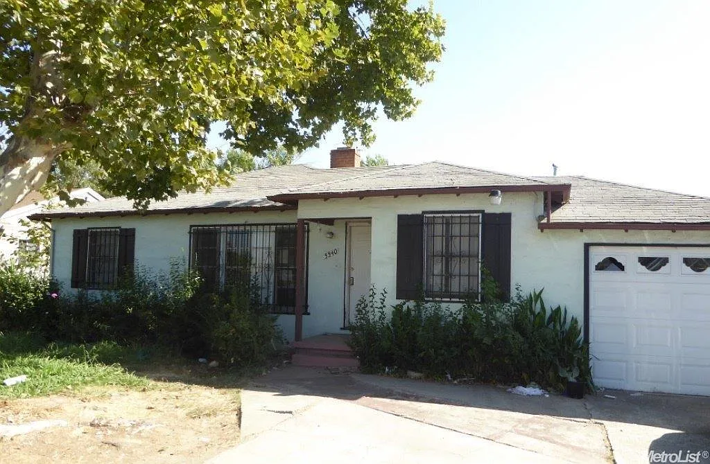 5540 Fruitridge Rd photo 1