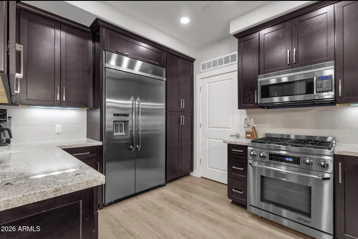 4803 North Woodmere Fairway - 1 — Photo 4