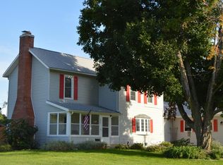 806 4th Ave, Vinton, IA 52349