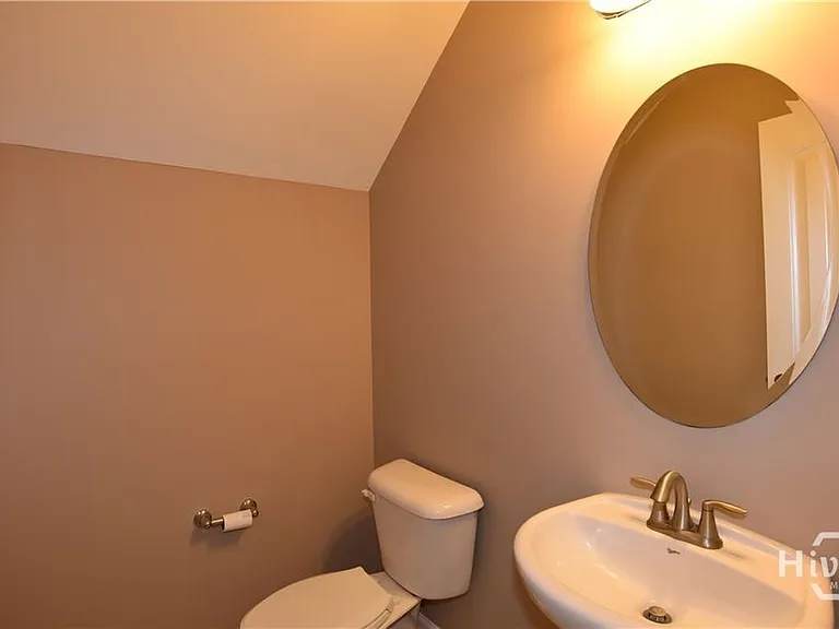 Byron Dr — Photo 12