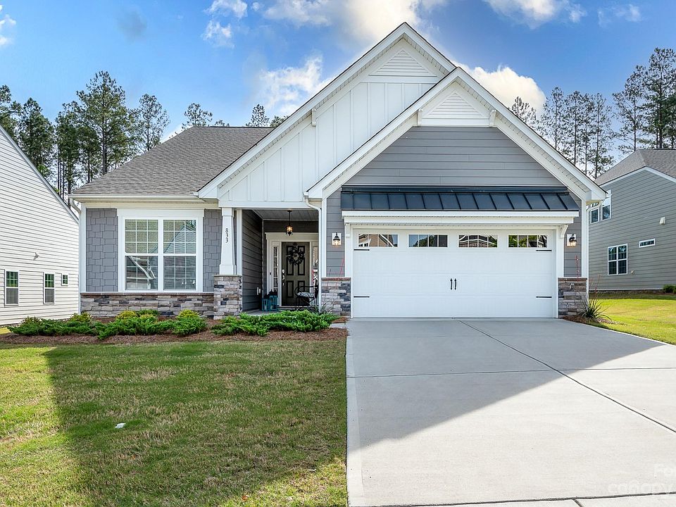 1st image of 833 Botticelli Ct