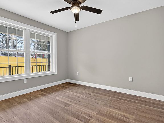 5th image of 73 ferry Street