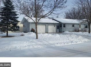 410 Golf Ter, Litchfield, MN 55355