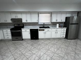 (Undisclosed Address), Yonkers, NY 10703