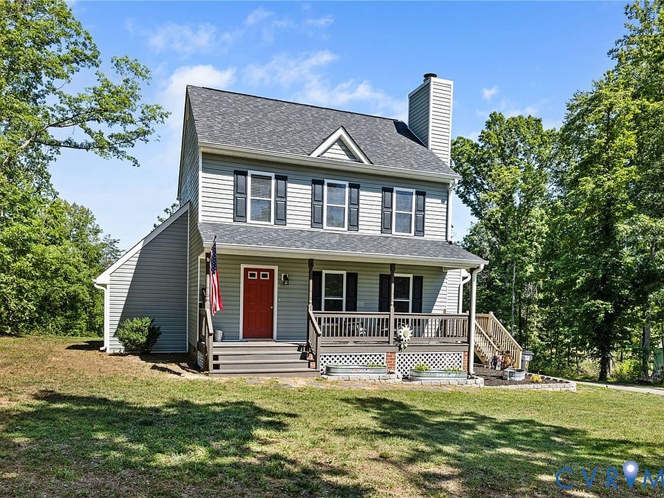 1st image of 3466 Woods Way