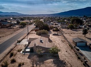 18911 Willow St, Hesperia, CA 92345