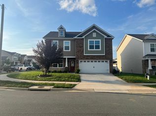 210 Sapphire Rd, Burlington, NC 27215