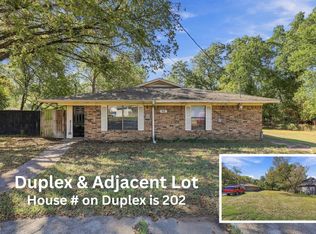 206 & 208 Pecan St, Collinsville, TX 76233