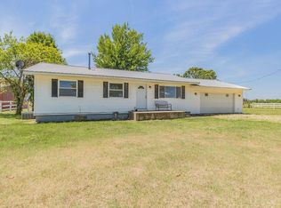 11789 Georgia Flat Rd, Gravette, AR 72736