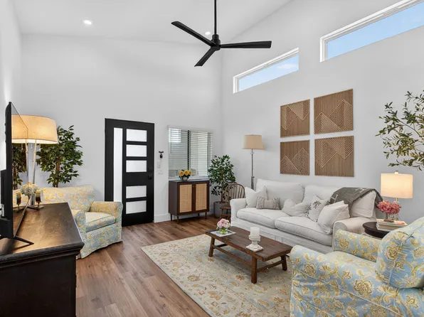 881 Capital St #B, Costa Mesa, CA 92627