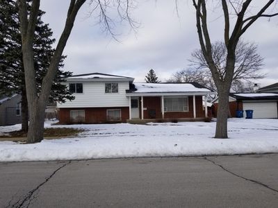 168 E Winthrop Ave, Addison, IL, 60101