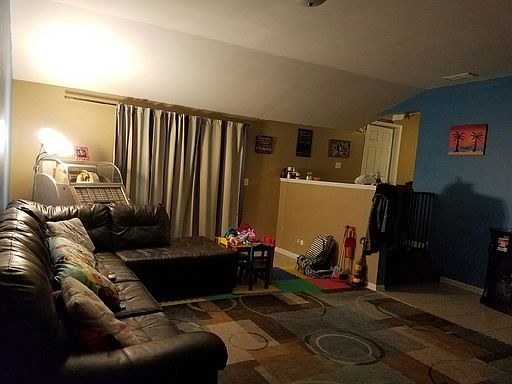 5th image of 536 Waco Ln