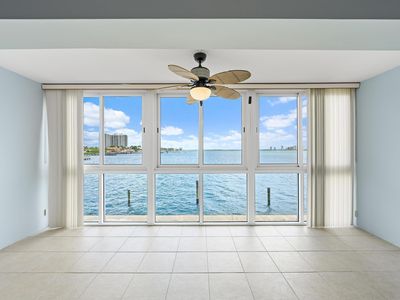 400 Wilma Circle #206, Riviera Beach, FL, 33404