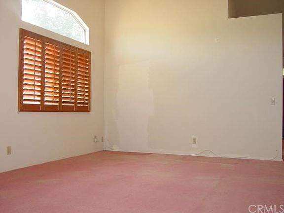 5th image of 39619 Via Montalvo