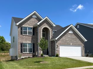 4275 Lions Chase Dr, Saint Louis, MO 63125